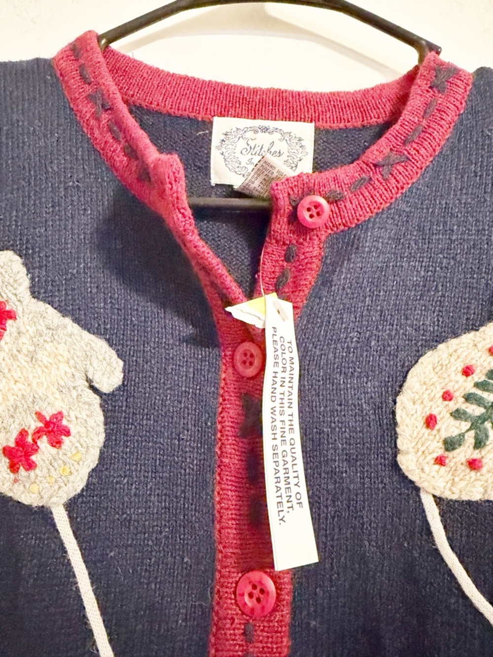 Vintage Stitches in Time Embroidered Mitten Cardigan Sweater Navy Red M - Picture 5 of 7